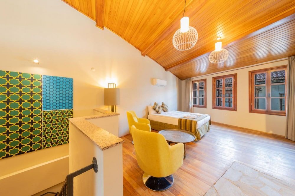 undefined Mesmerizing Hotel Room Near Hadrian s Gate 2