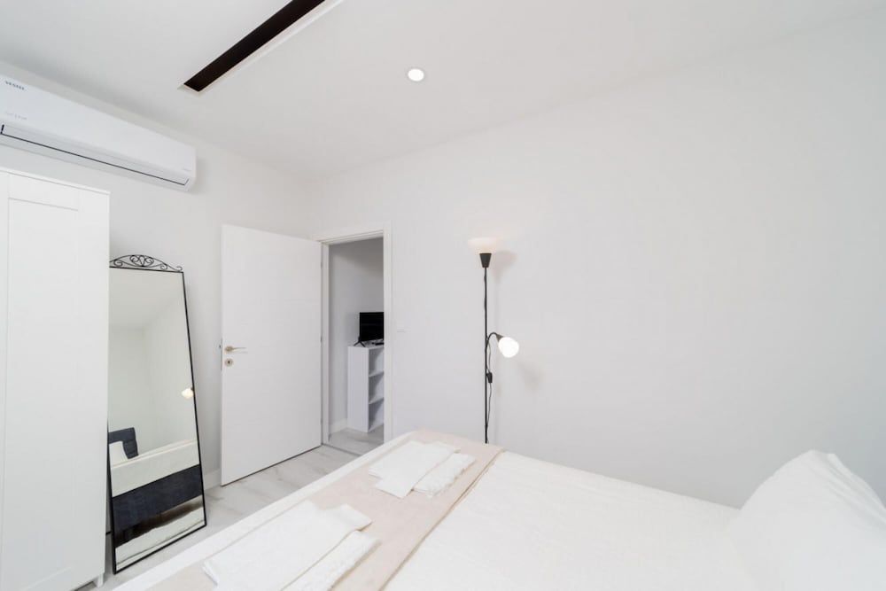 undefined Comfy Home With Balcony in Muratpasa 9