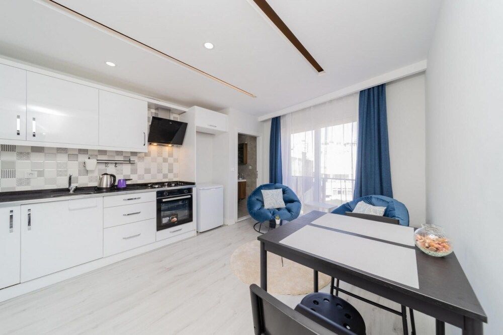 undefined Comfy Home With Balcony in Muratpasa 3