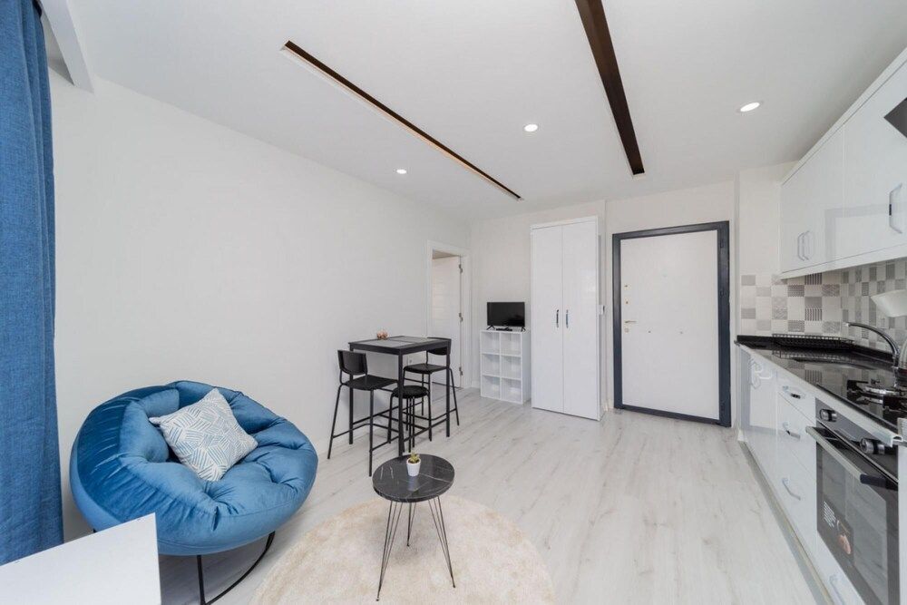 undefined Comfy Home With Balcony in Muratpasa 6