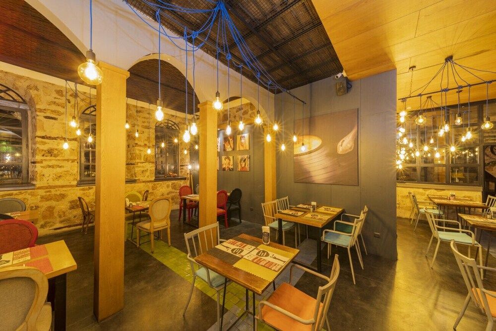 undefined Cozy Studio Hotel Room Near Hadrian s Gate 8