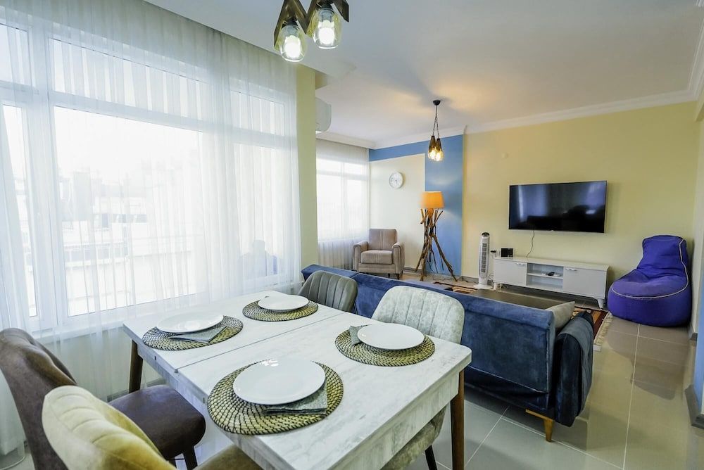 undefined Central and Comfy Flat With Balcony in Muratpasa 9