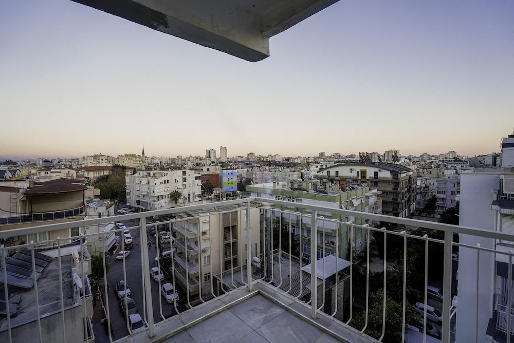 undefined Central and Comfy Flat With Balcony in Muratpasa