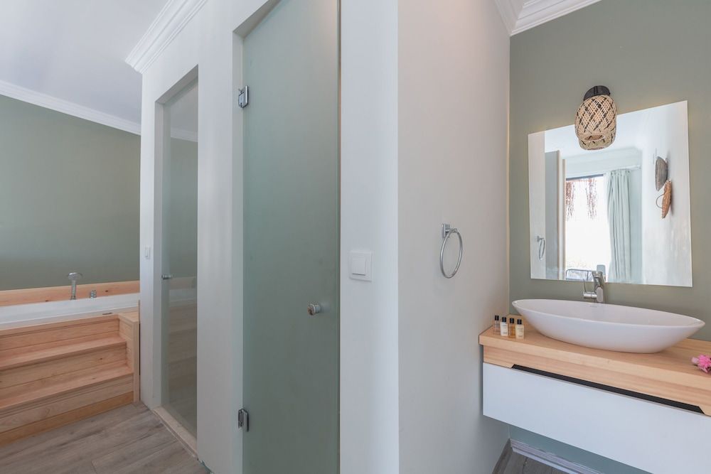 Likya Gardens Hotel Deluxe Pool Suites 2