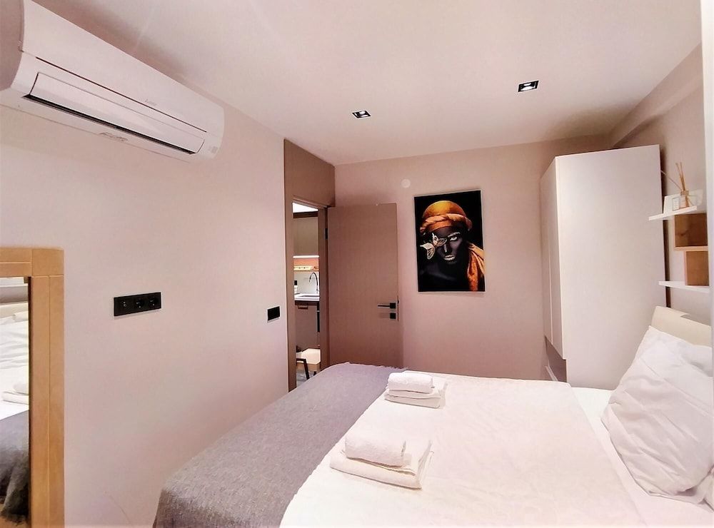 undefined Sleek Residence Flat in Muratpasa With Shared Pool 8