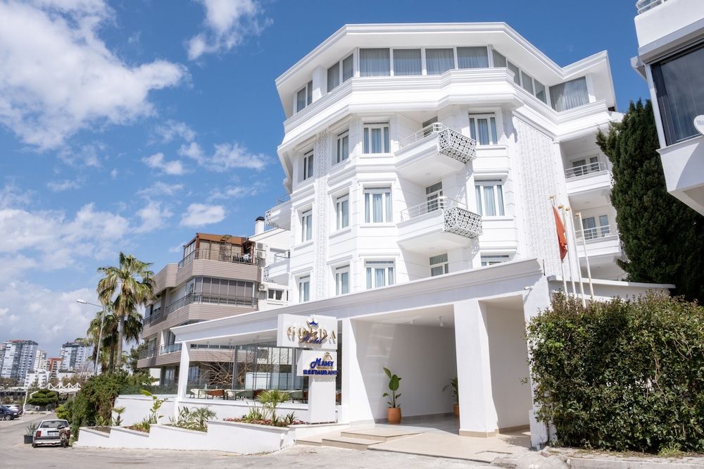 undefined Golda Hotel