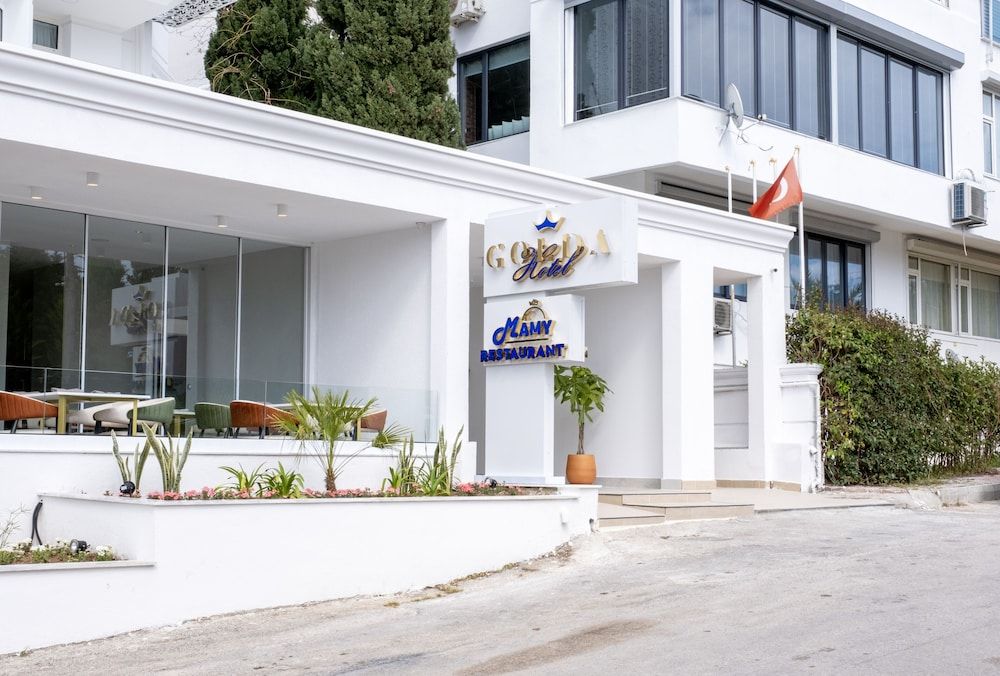 undefined Golda Hotel 4