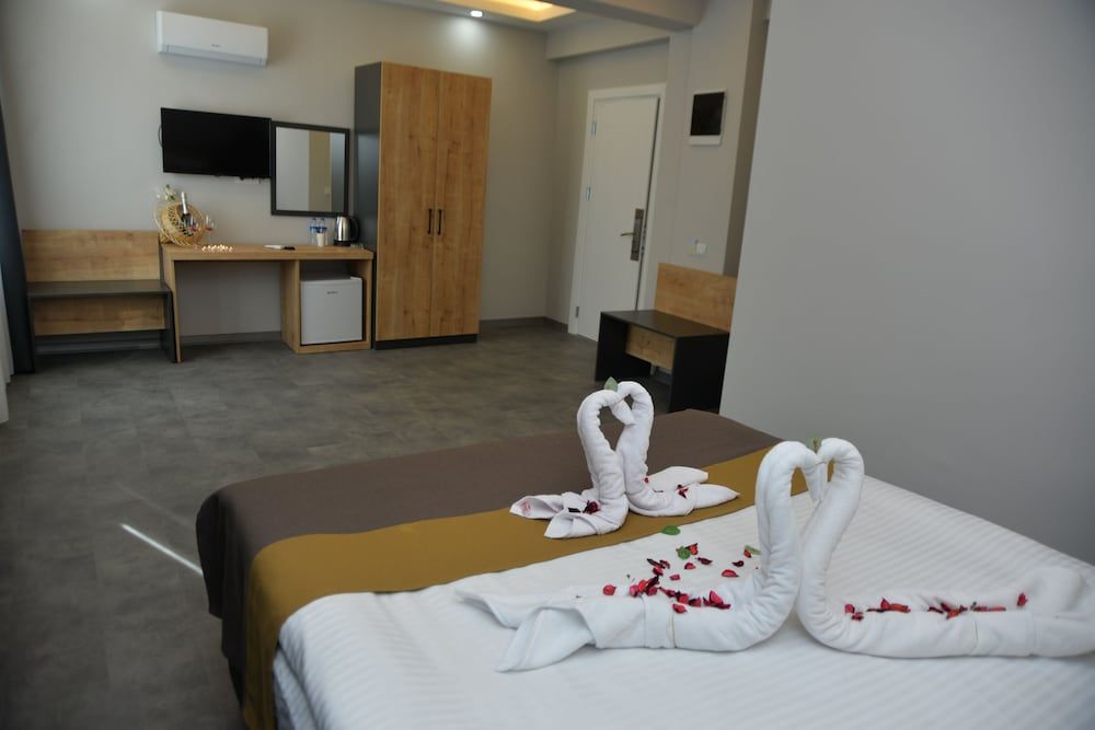 undefined Grand Can Hotel 7