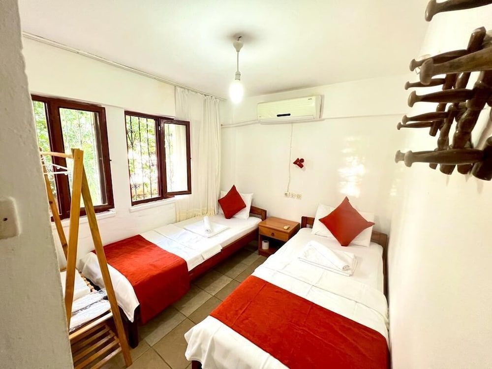 undefined Salina Pansiyon 5