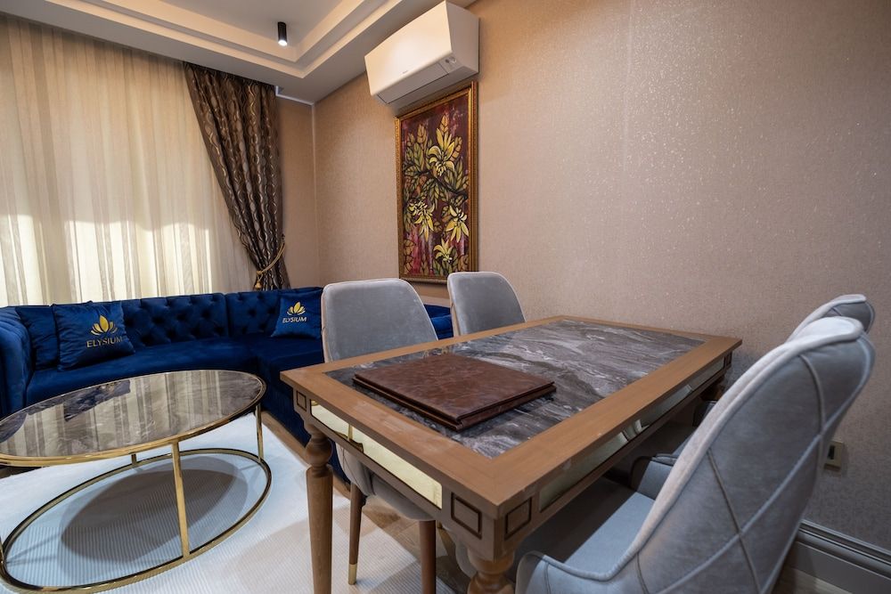 Elysium Deluxe Suites Standard Condo 17