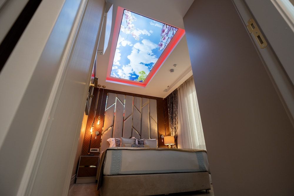 Elysium Deluxe Suites Standard Condo 12