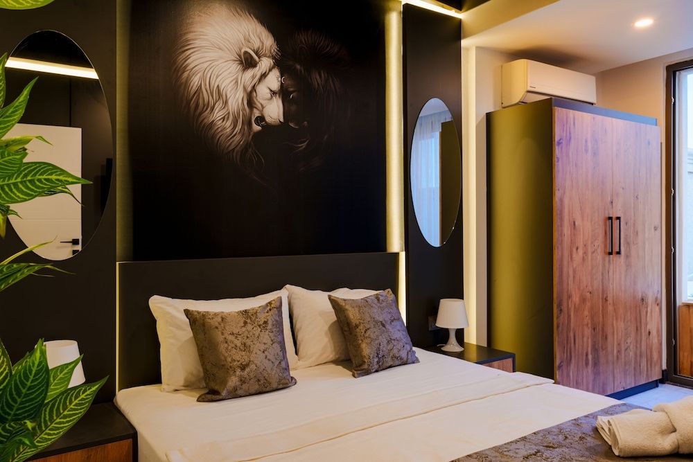 undefined Mrt Suites Lara 7