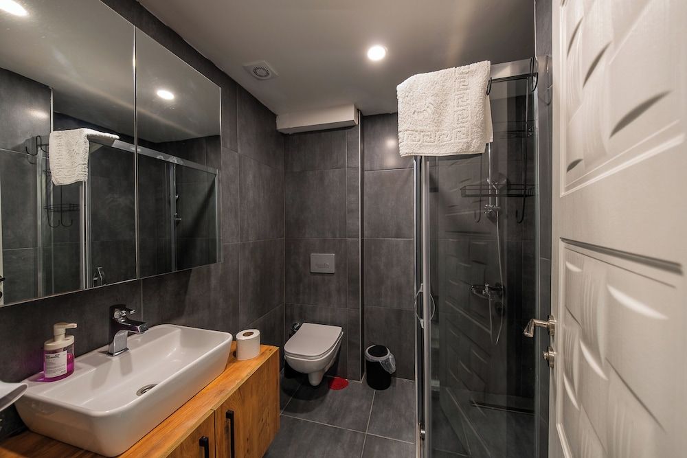 Mrt Suites Lara Standart Suite 1+1 6