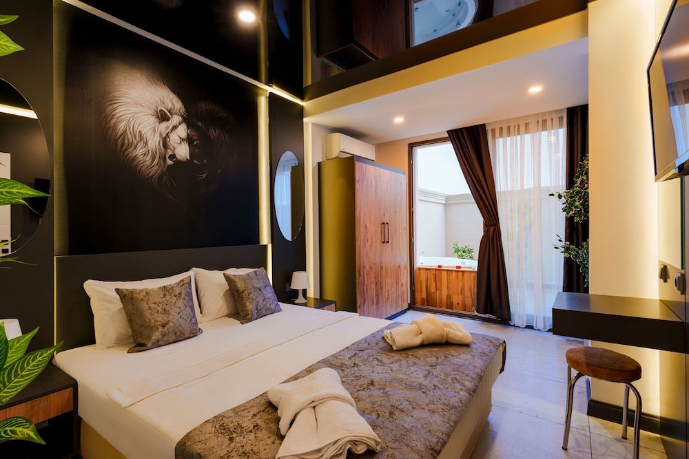 undefined Mrt Suites Lara 6