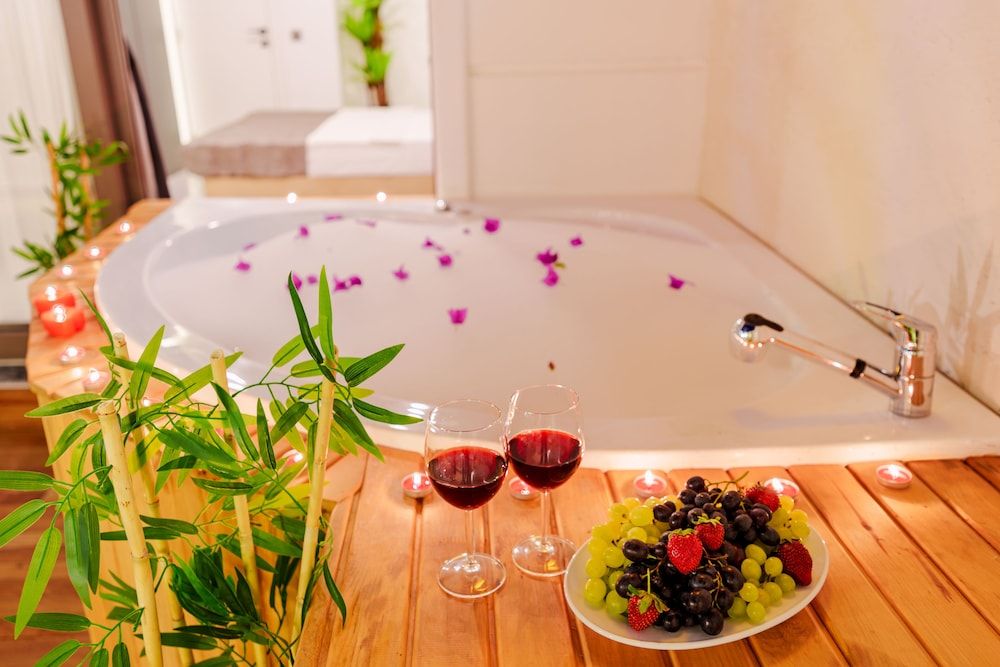 undefined Mrt Suites Lara 9