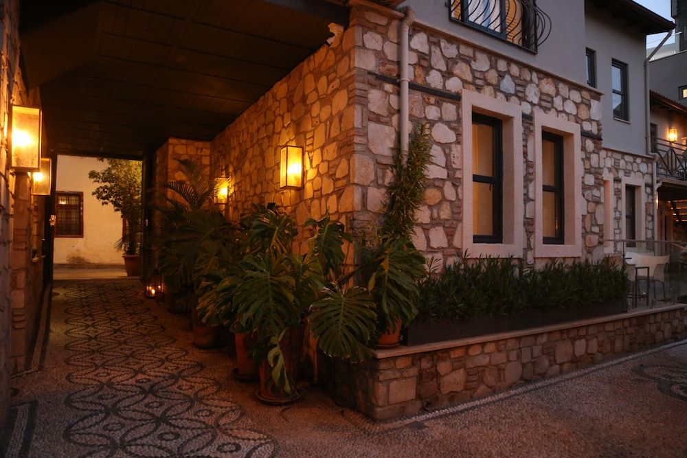 undefined Lovely Flat with Sweet Balcony-ZAMBAK 2