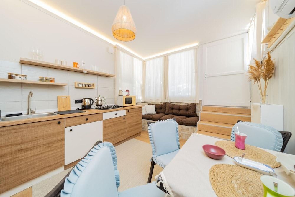 undefined Stylish Apartment Close to the Beach in Antalya 8