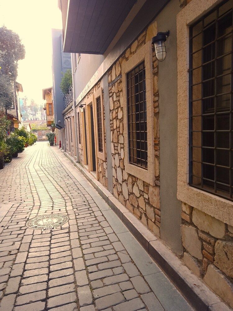 undefined Modern Flat near Hadrian’s Gate -BAS 6