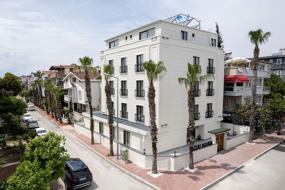 undefined Azuu Bohem 6