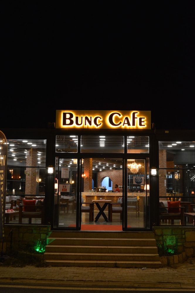 undefined Bitez Sunset Hotel