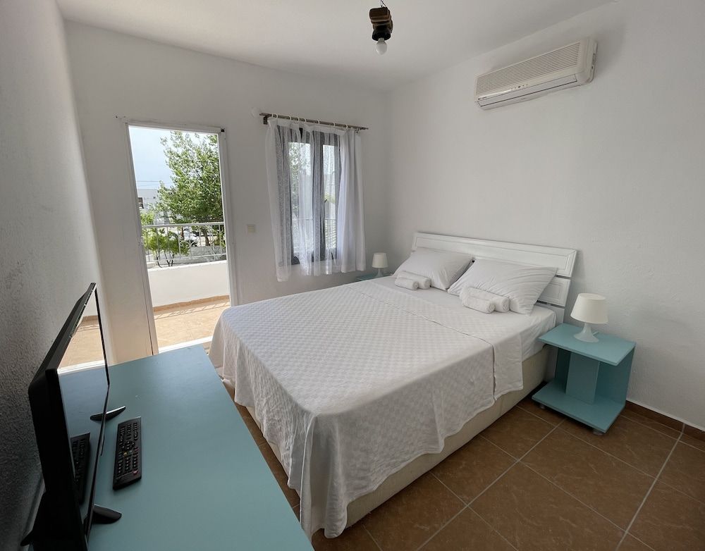 undefined Esmana Otel 4