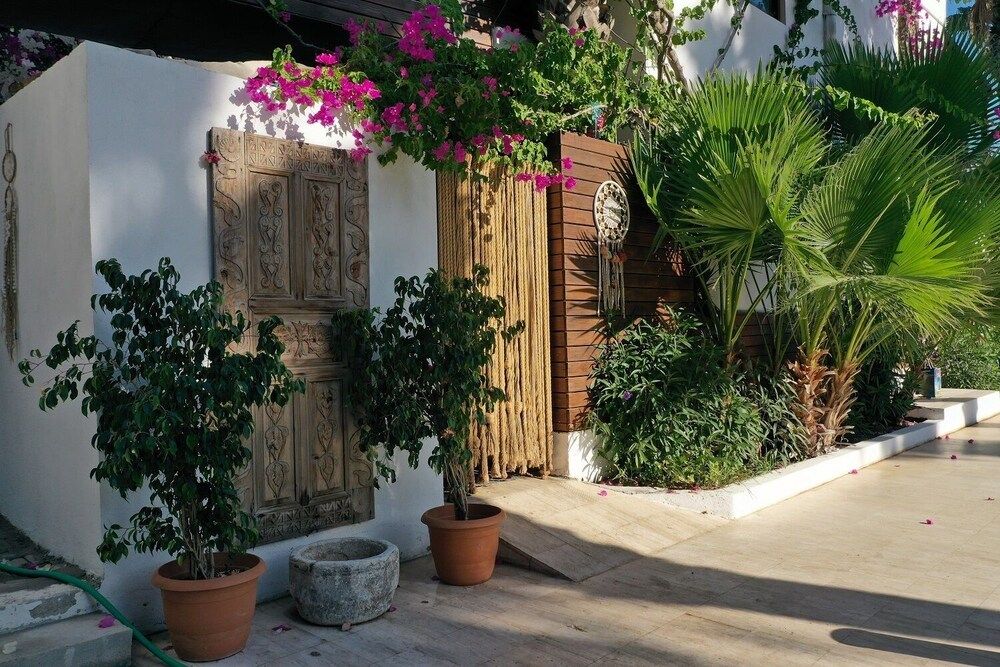 undefined Selvi Beach Hotel 6