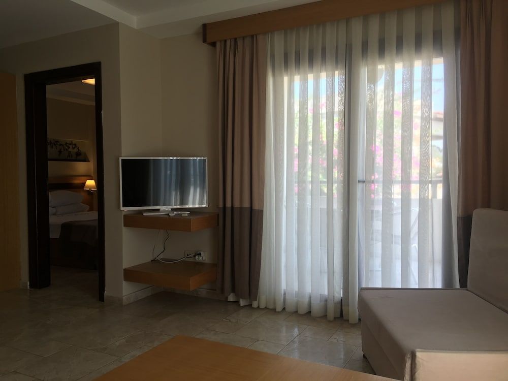 undefined Villanaz Apart Hotel 9