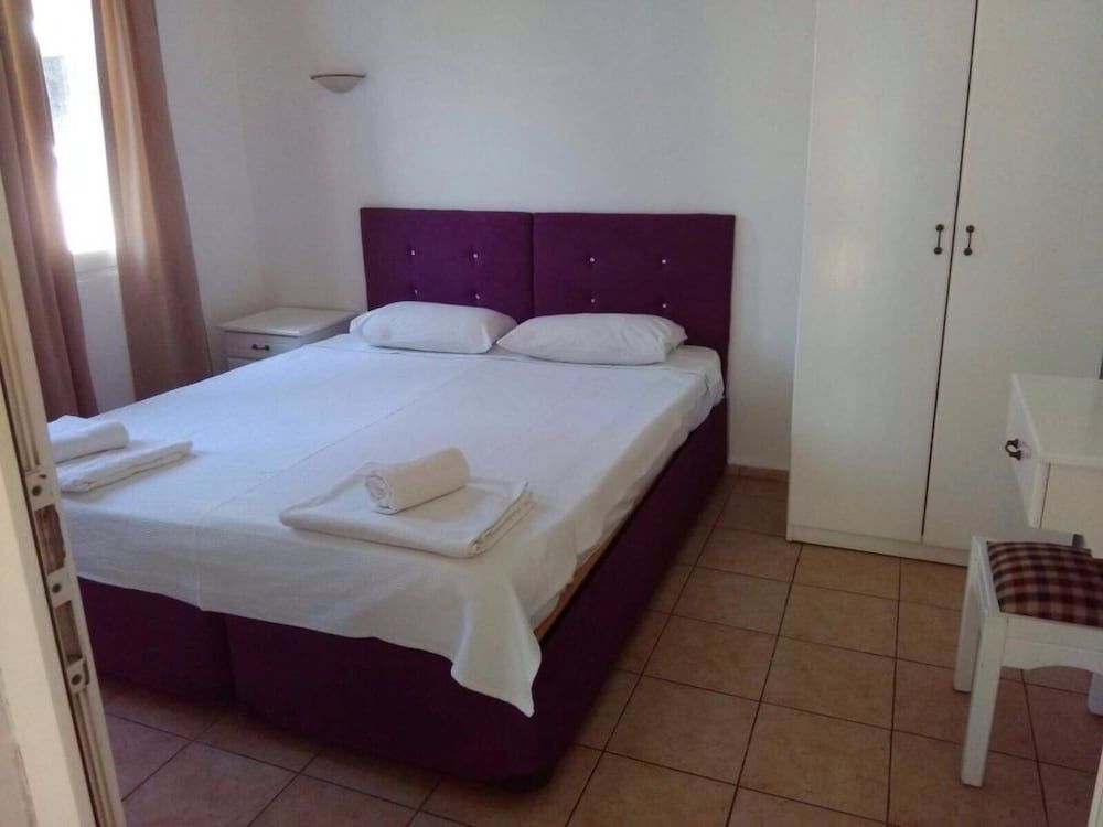 undefined Almina Apart 7