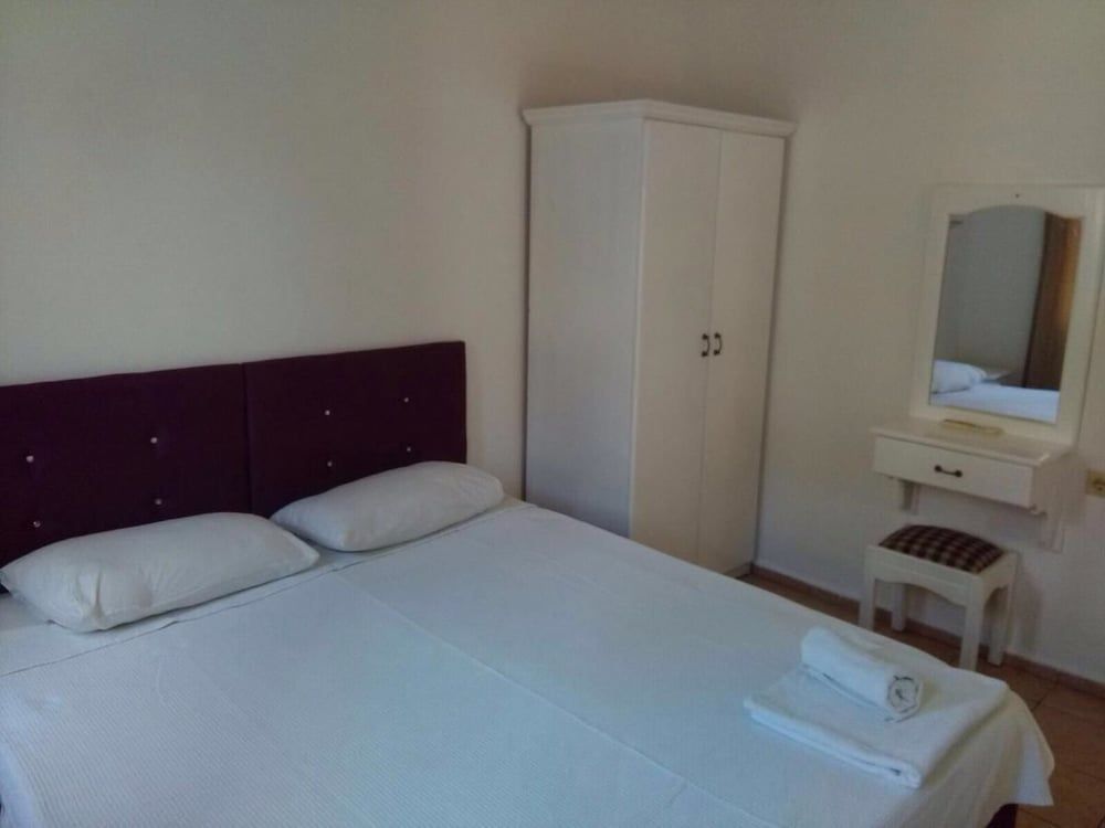 undefined Almina Apart 6