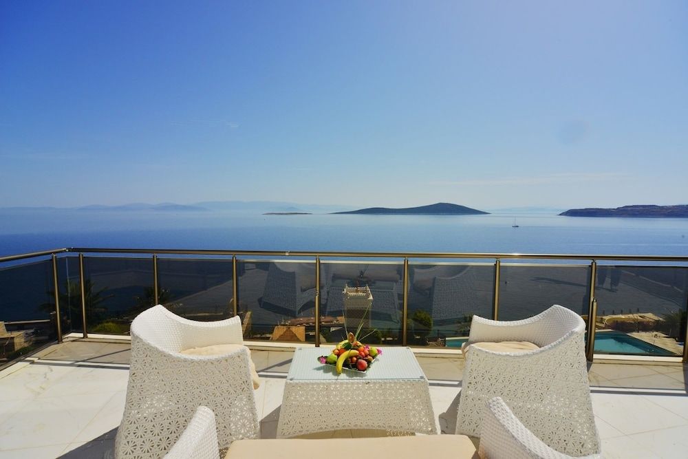BVS Bosphorus Resort Hotel & Spa Royal Villa, Private Pool, Sea View 10
