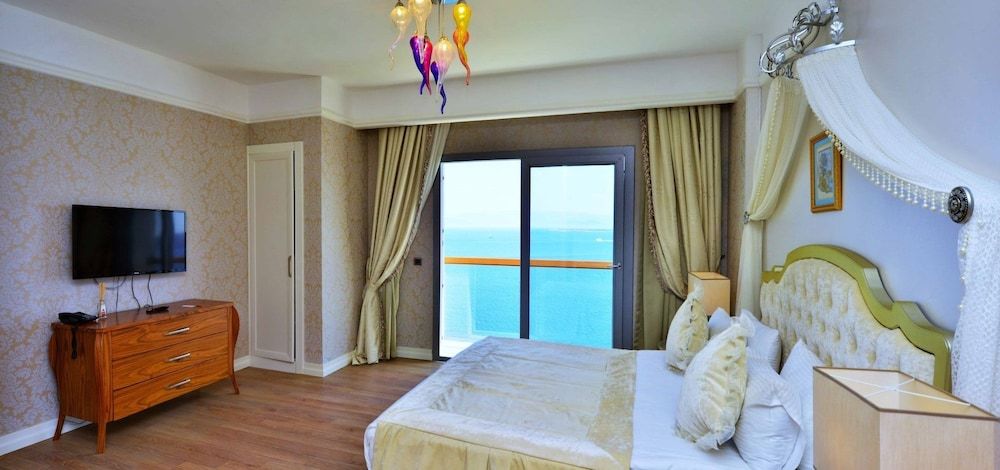 BVS Bosphorus Resort Hotel & Spa Royal Villa, Private Pool, Sea View 4