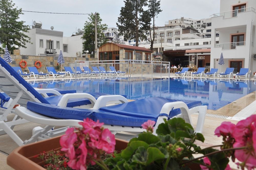 undefined Water Garden Apart Otel 2