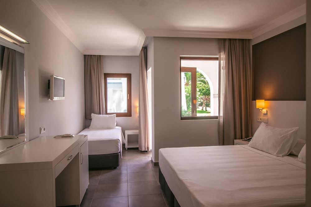 undefined Club Muskebi 9