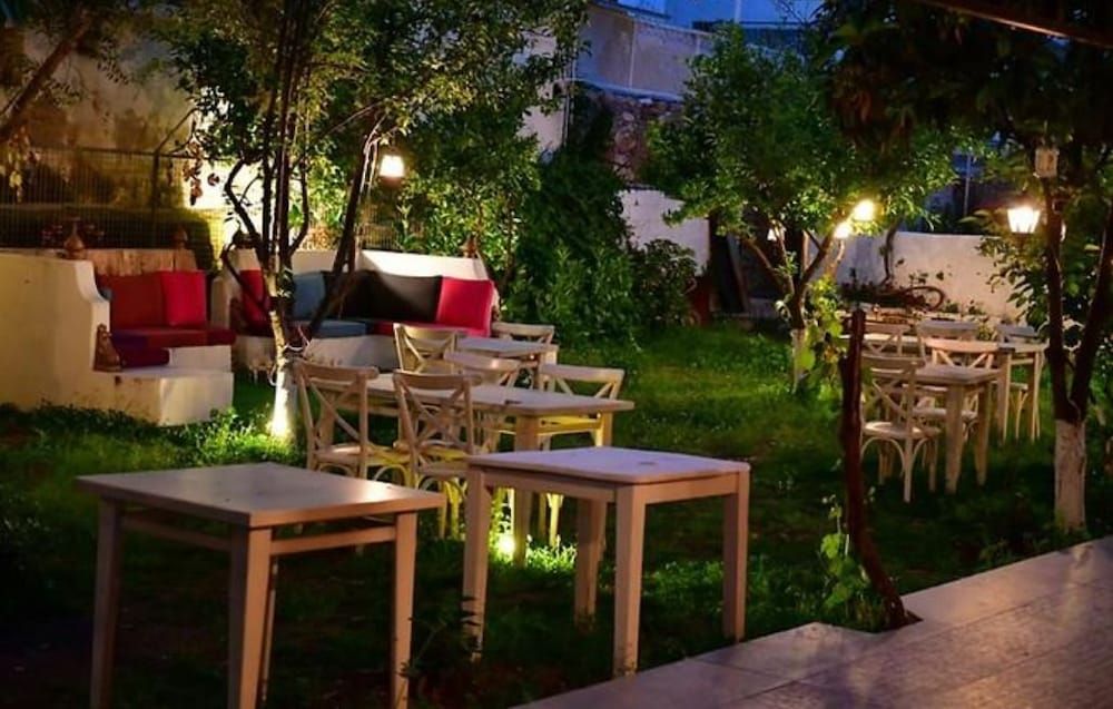 undefined Costa Marina 8