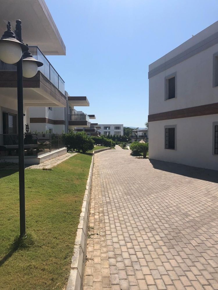 undefined Cakir Villalari 3