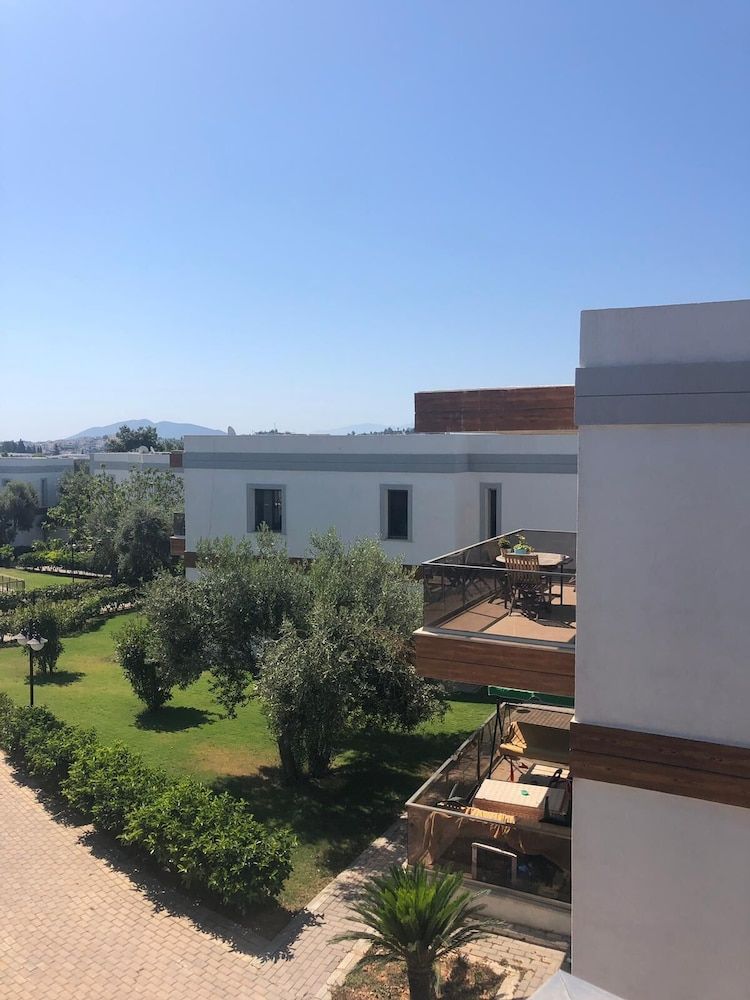 undefined Cakir Villalari 4