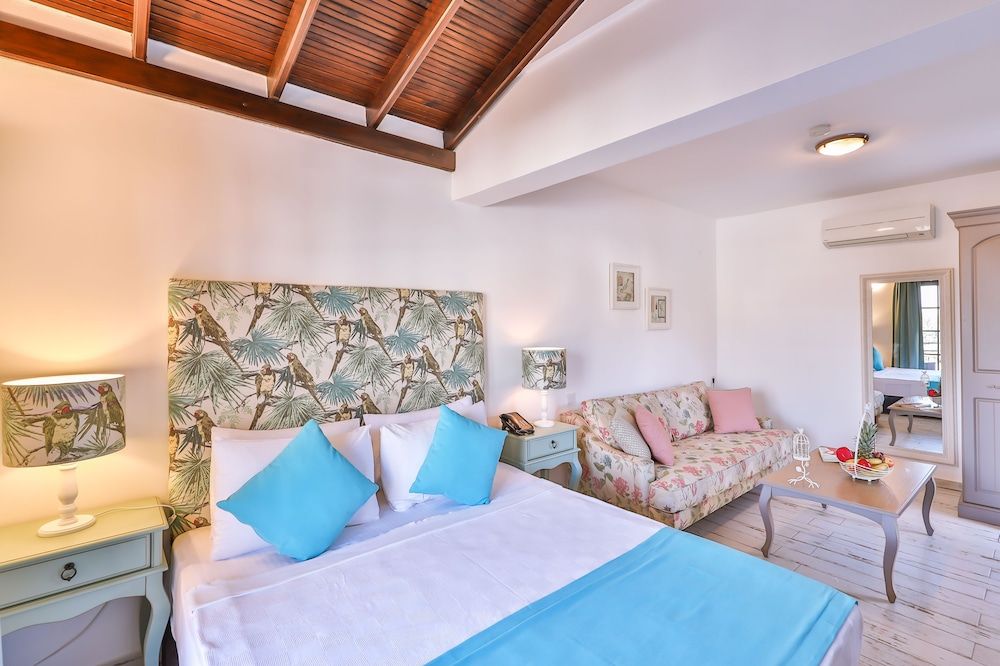 undefined Mare Garden Hotel Akyarlar 2