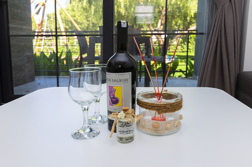 undefined La Morada Suites