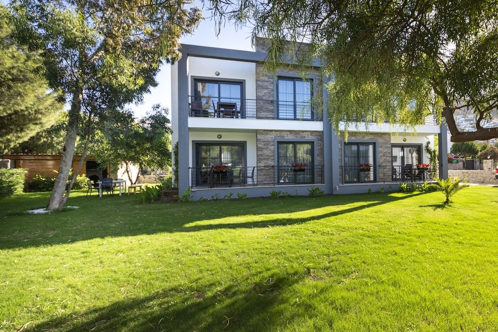 undefined La Morada Suites 6