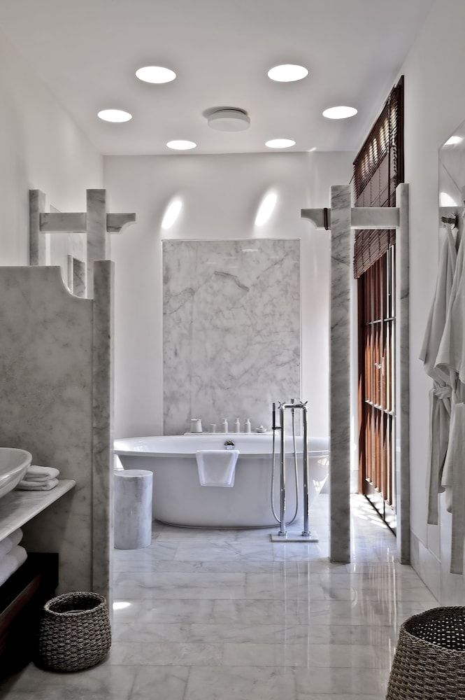 Amanruya Room, Sea View (Pavilion) 7