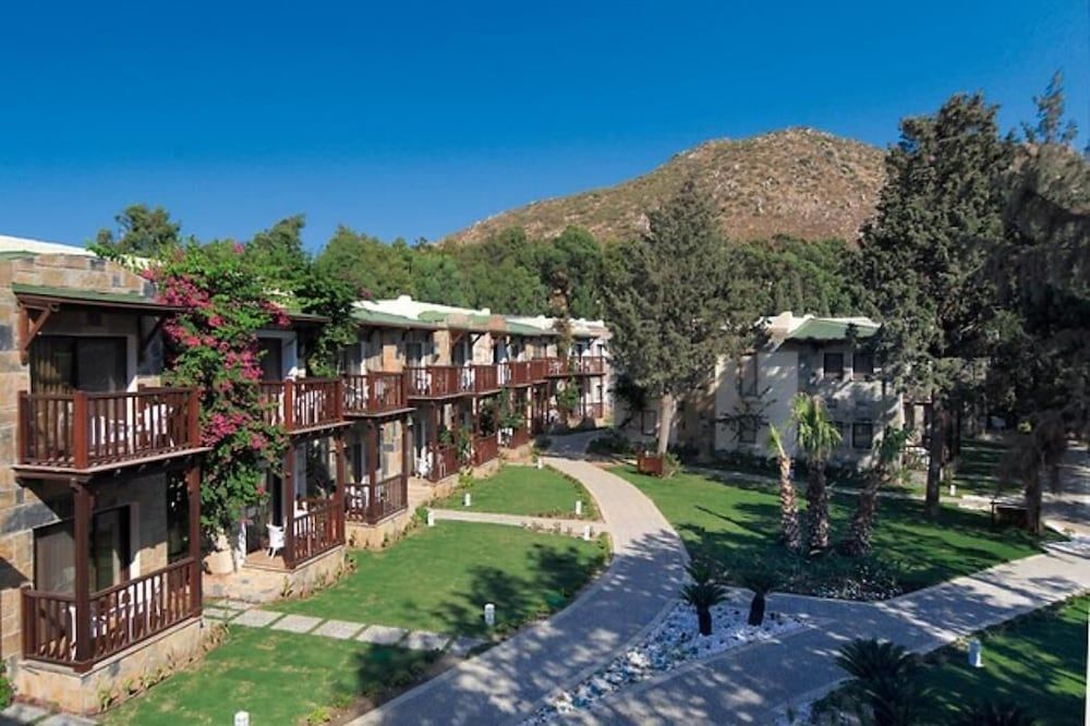 undefined Camelot Boutique Hotel 7