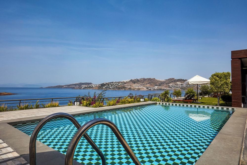 Private Pool