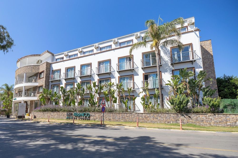 undefined Ladonia Hotels Mio Bianco 4