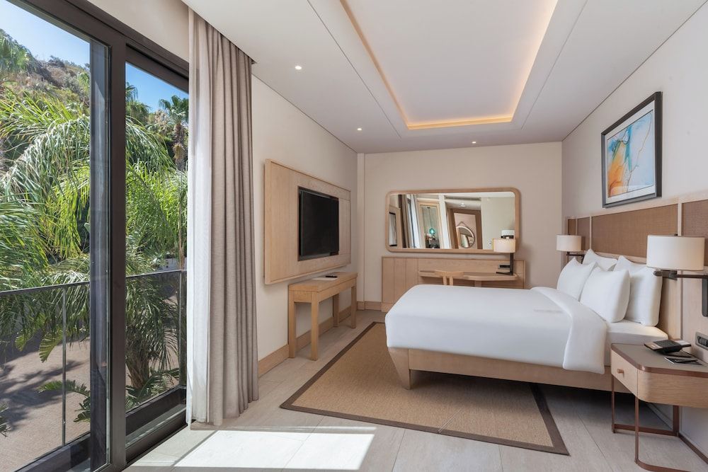 Deluxe Room, 1 King Bed (French Balcony)
