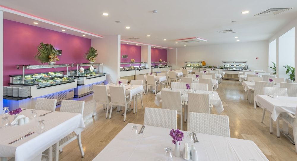 undefined Bendis Beach Hotel 6