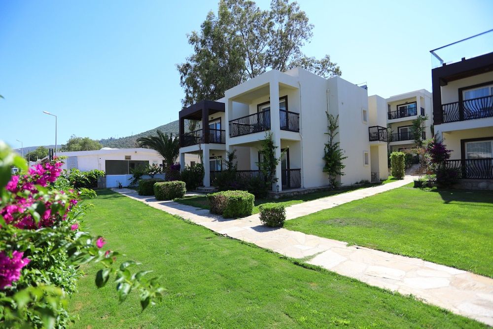 undefined TRENDLIFE HOTELS TORBA 4