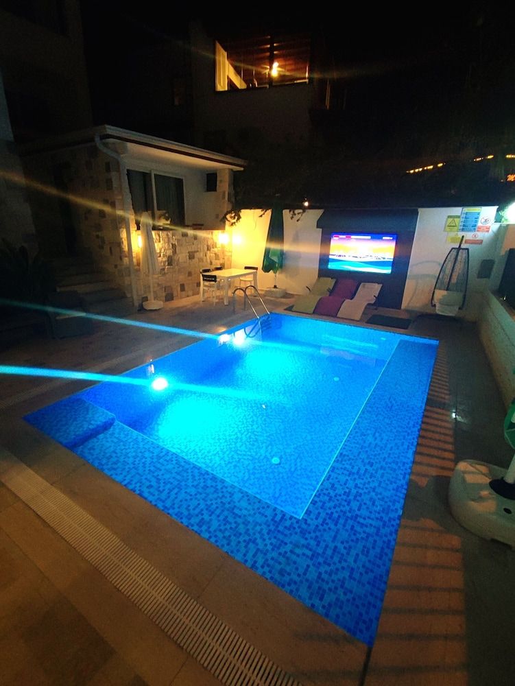 undefined Exen By Weekend Otel 8