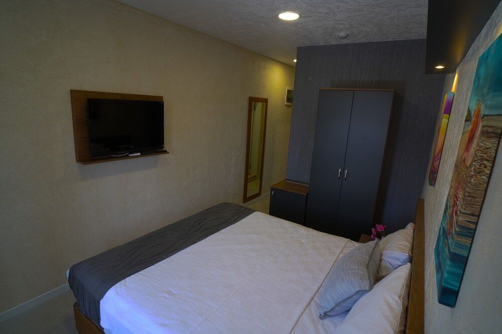 Melisko Beach Hotel Standard Double Room 13