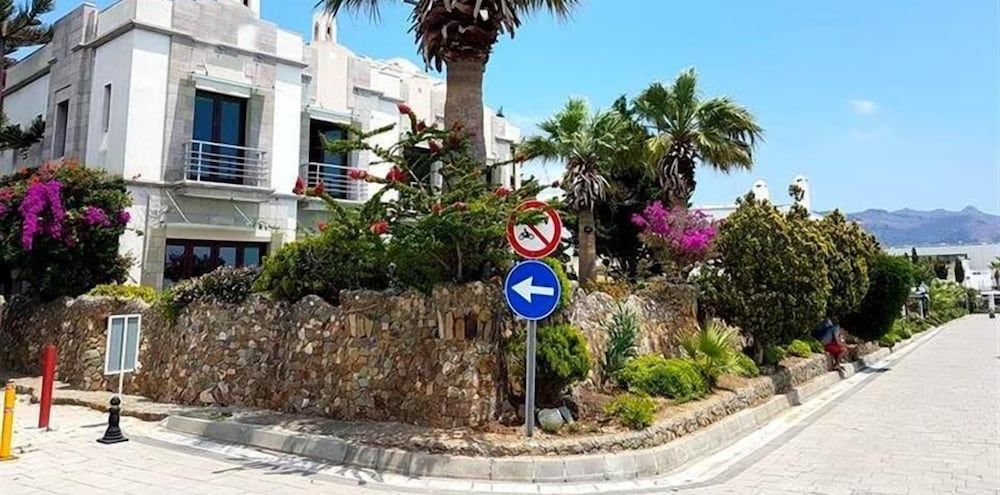 undefined Maira Beach 8