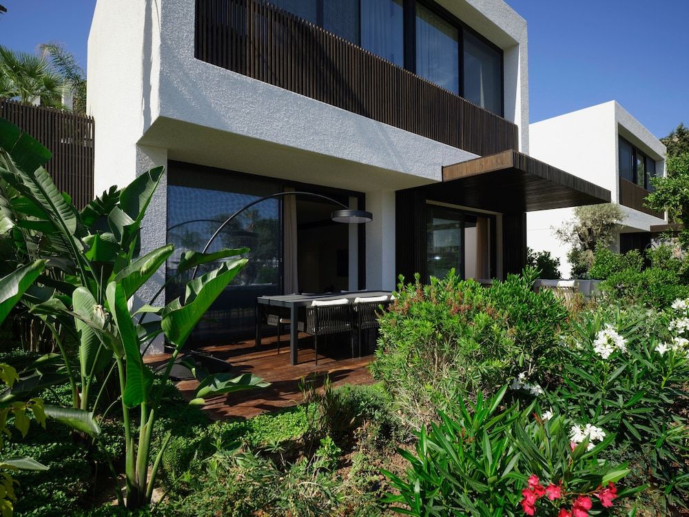 undefined Caja by Maxx Royal 7